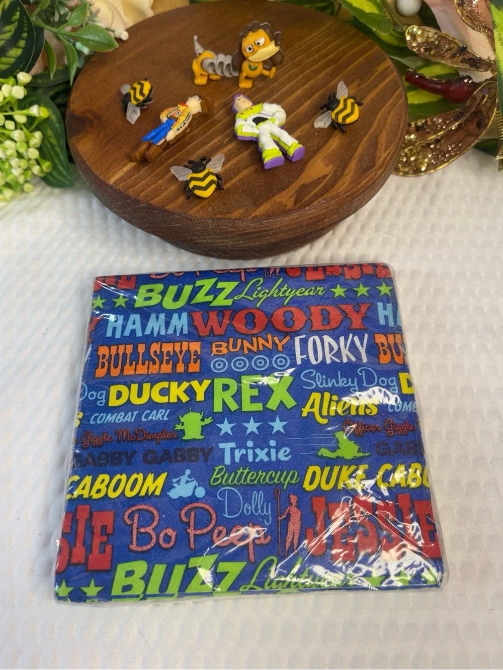 🤠🚀 Disney Pixar Toy Story 4 Shank Button Lot + Sealed Napkins!